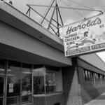 Harold_s Fried Chicken King_ Beverly Woods 1